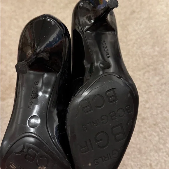 BCBGirls patent leather pumps size 8.5 - Picture 5 of 7